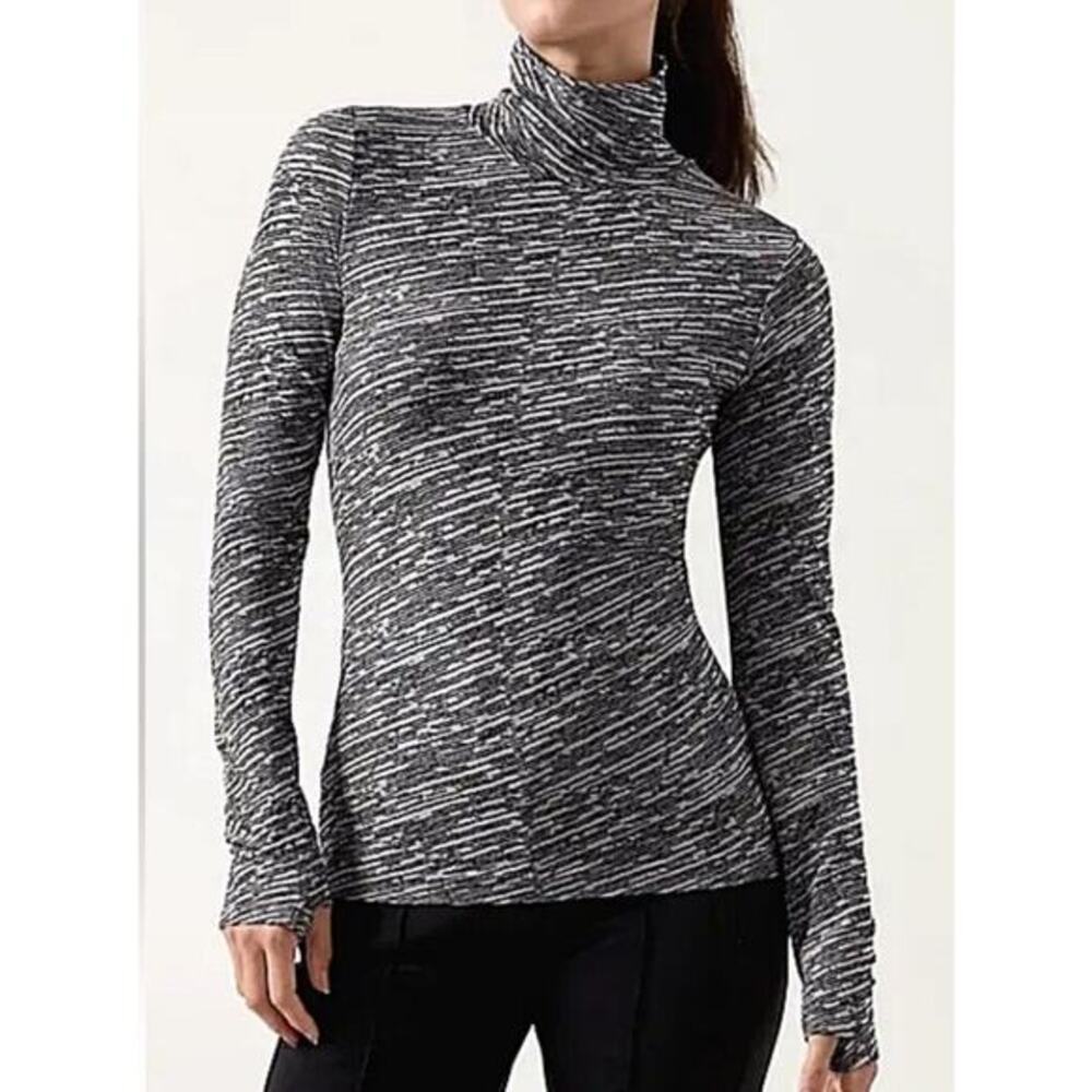 NWT Athleta Flurry Blizzard Seamless Turtleneck-Wren Black-‎ Size XXS MSRP $99